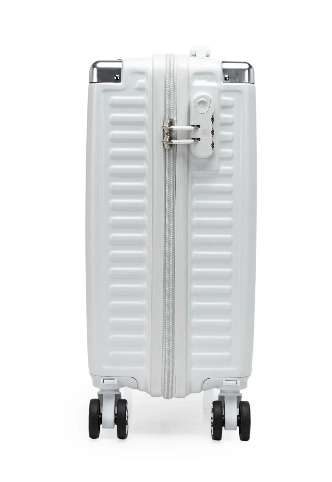 Lequeen Lightweight Carry-On Suitcase – 8kg Capacity, Durable & Compact with Spinner Wheels