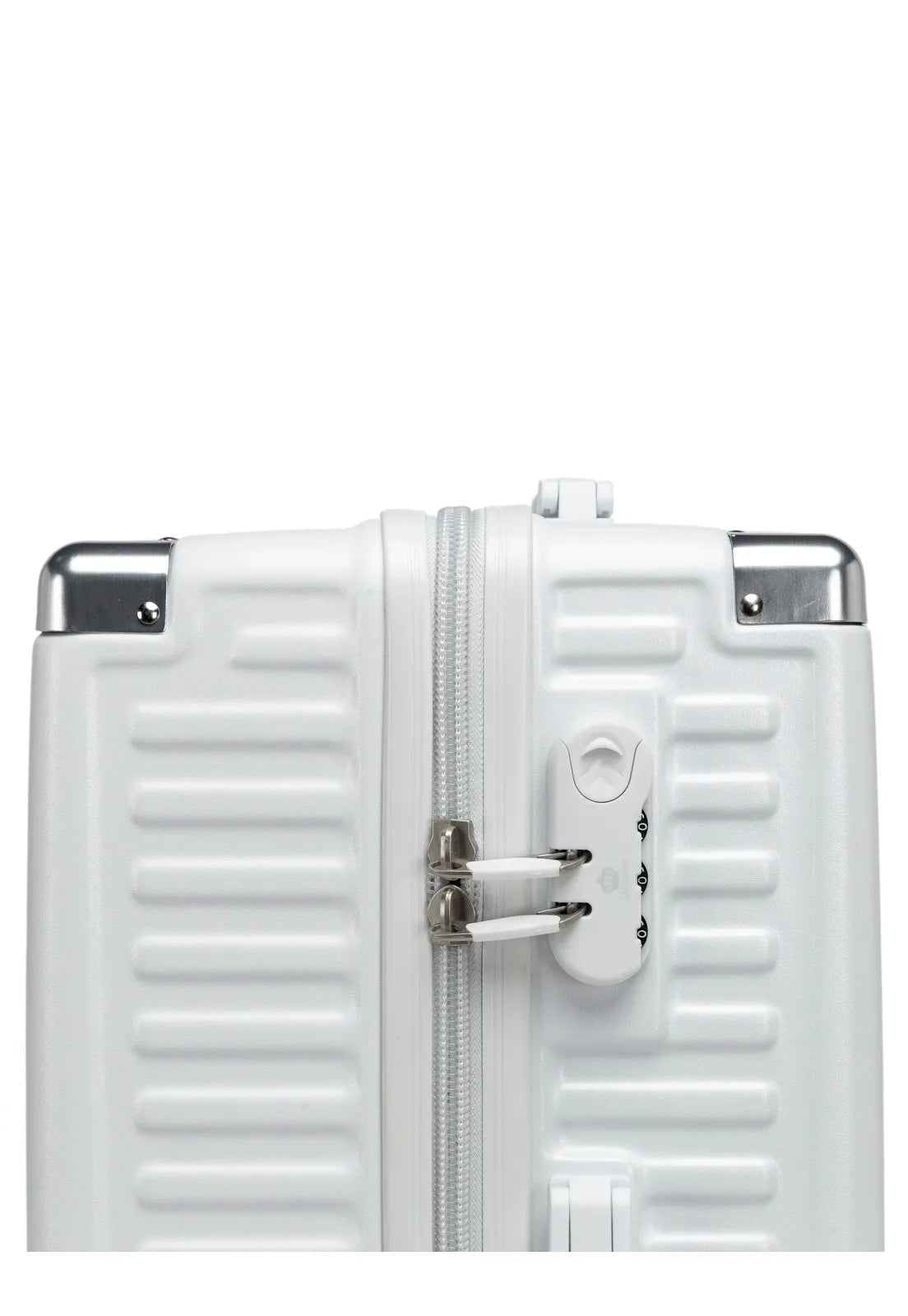 Lequeen Lightweight Carry-On Suitcase – 8kg Capacity, Durable & Compact with Spinner Wheels